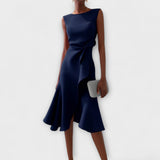 Waelise – Sleeveless Pleated Midi Dress