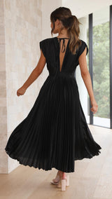 Audrelia – Pleated Midi Dress Deep V Elegant