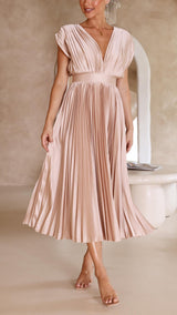 Audrelia – Pleated Midi Dress Deep V Elegant