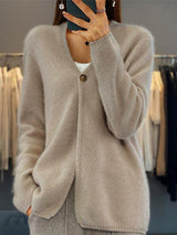 Anneliese – Womens V Neck Knitted Cardigan