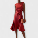 Waelise – Sleeveless Pleated Midi Dress